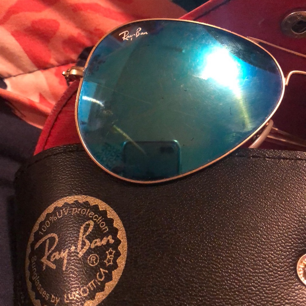 Blue flash lens aviator raybans